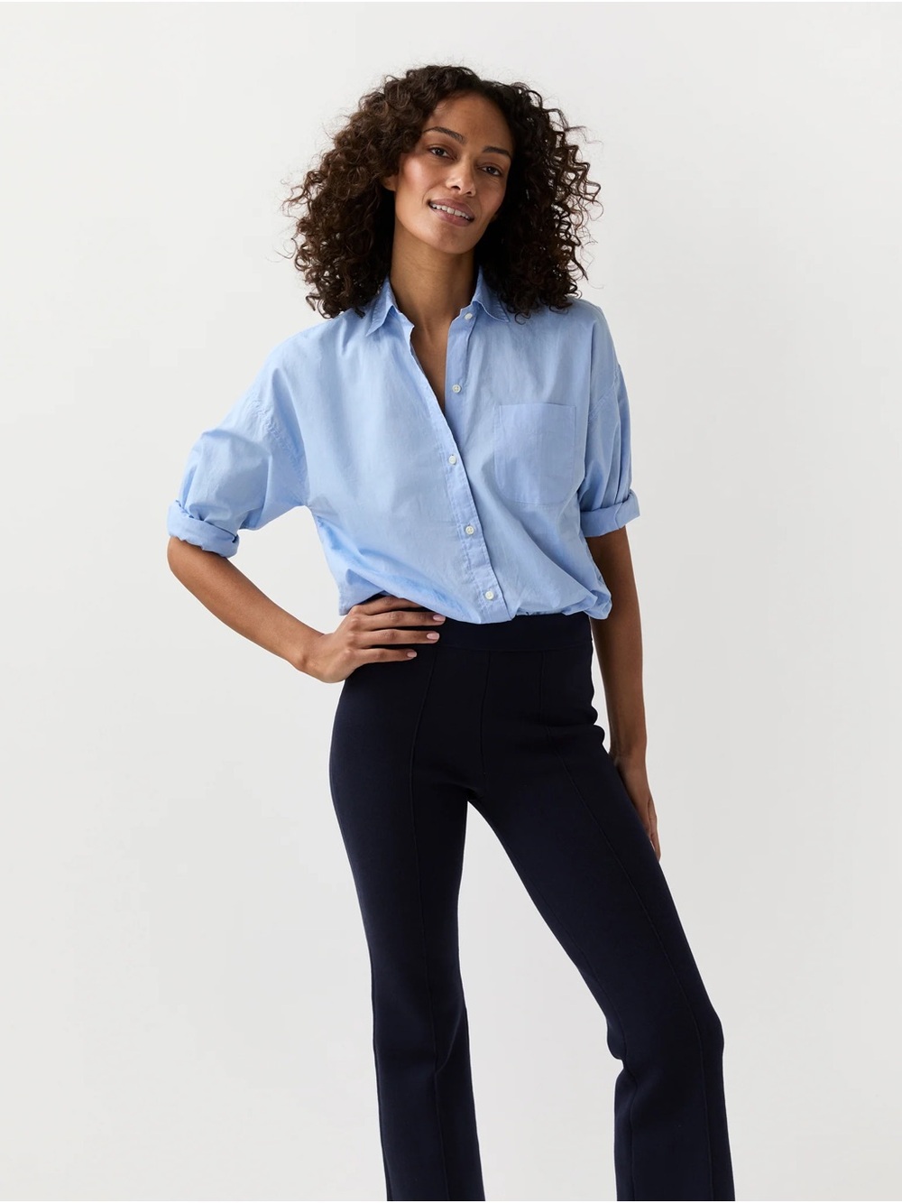 ANN MASHBURN Light Blue Button-Down Weekender Shirt Medium